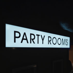 hire party room