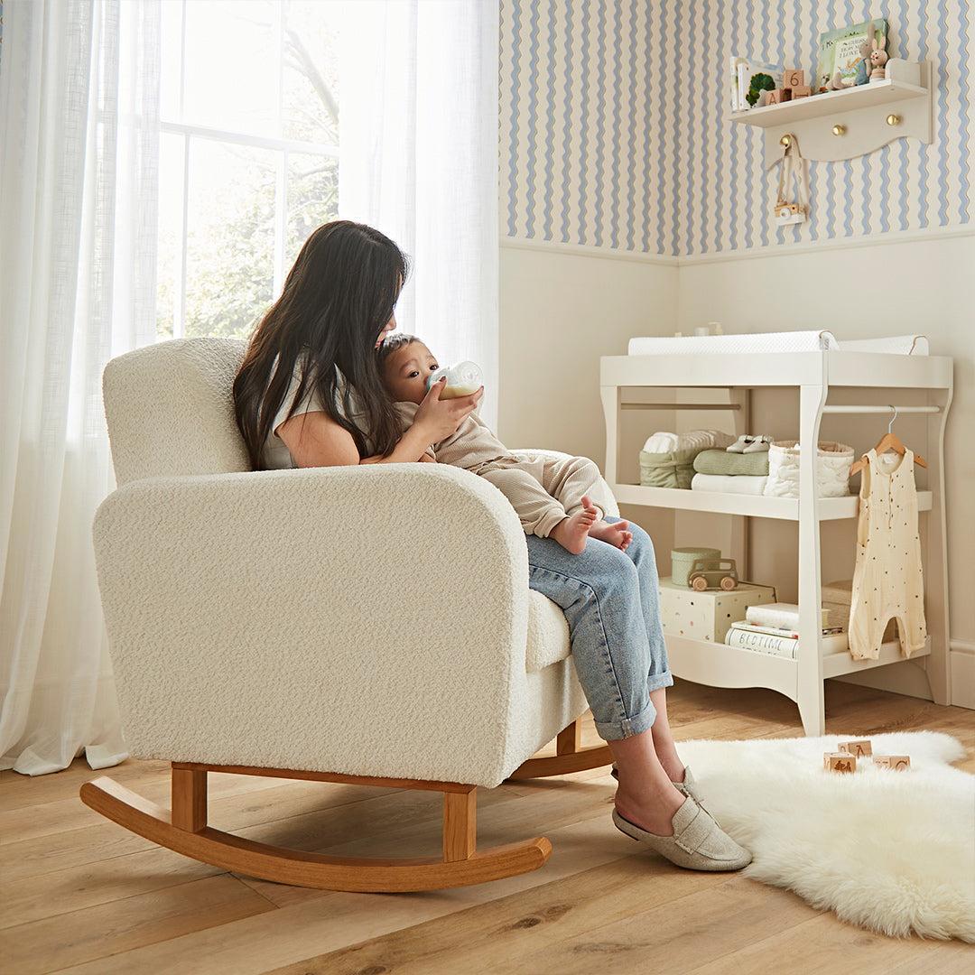 rocking nursing chair